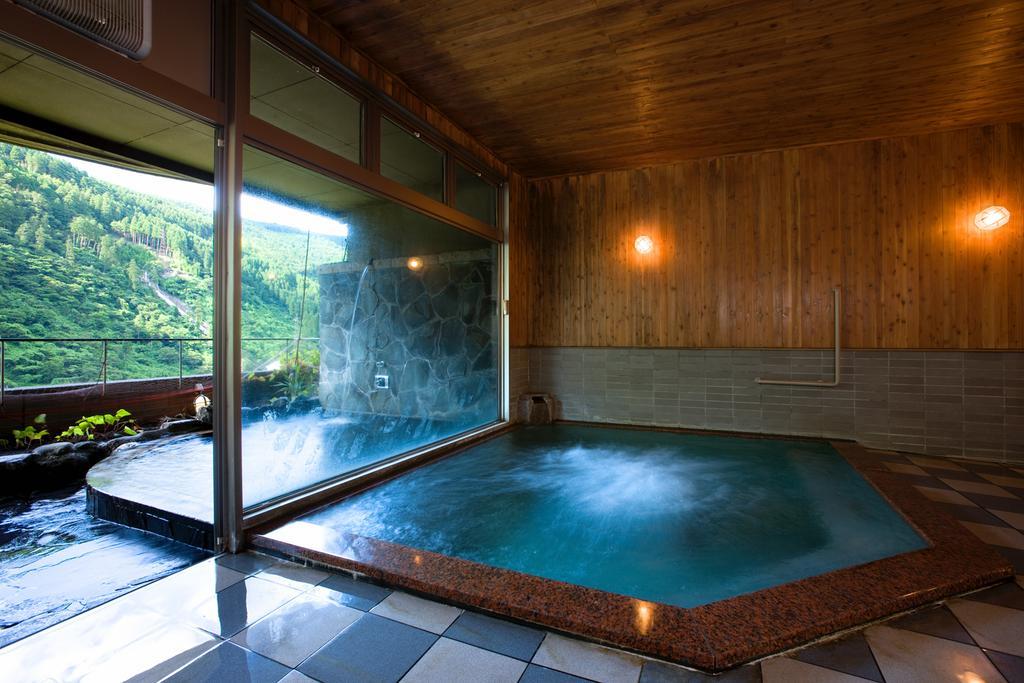 Shinshiyo Hotel Hita Ngoại thất bức ảnh