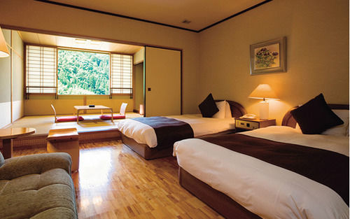 Shinshiyo Hotel Hita Ngoại thất bức ảnh